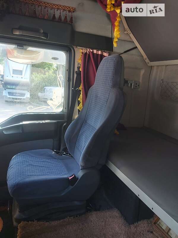 Контейнеровоз MAN TGA 2006 в Одессе