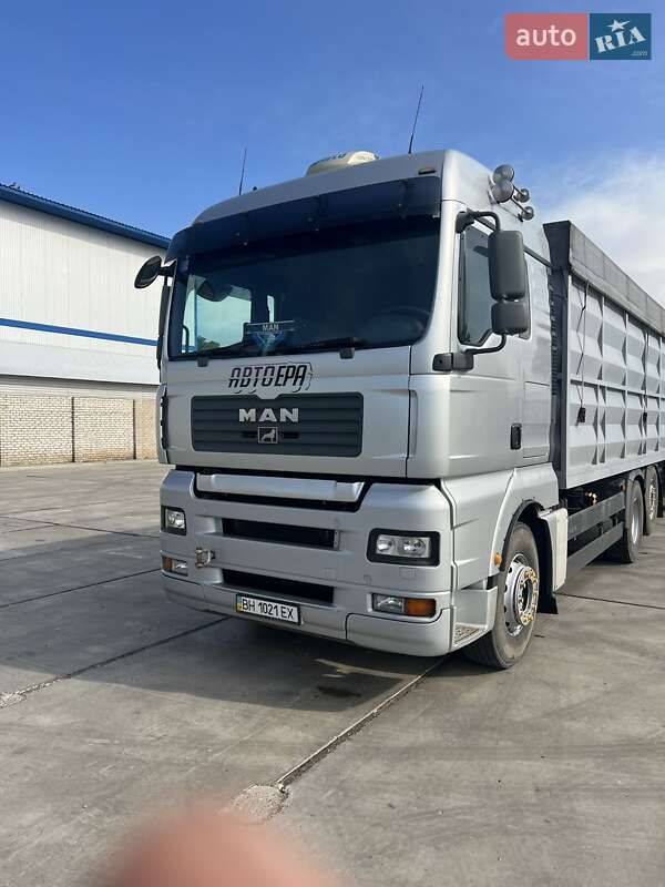 Контейнеровоз MAN TGA 2007 в Вінниці