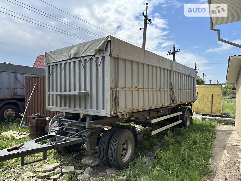 Контейнеровоз MAN TGA 2007 в Гайвороні