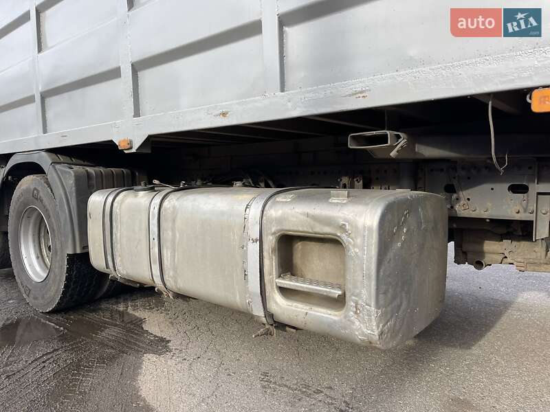 Контейнеровоз MAN TGA 2004 в Вінниці