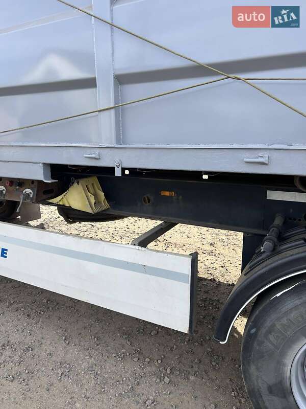 Контейнеровоз MAN TGA 2004 в Вінниці