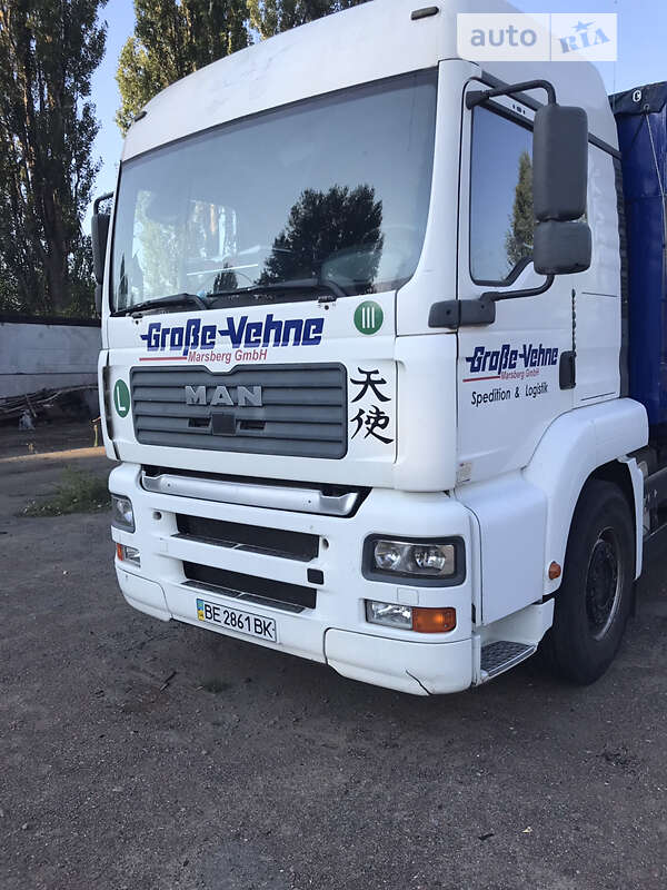 Контейнеровоз MAN TGA 2004 в Кривом Озере