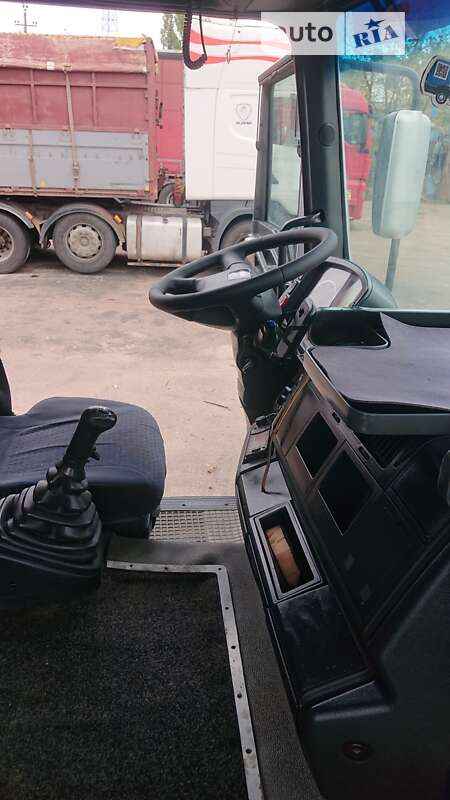 Тягач MAN TGA 2005 в Бердичеві