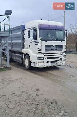 Зерновоз MAN TGA 2001 в Кропивницькому