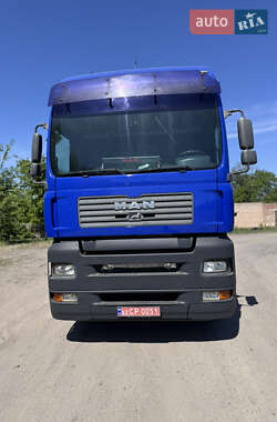 Контейнеровоз MAN TGA 2005 в 