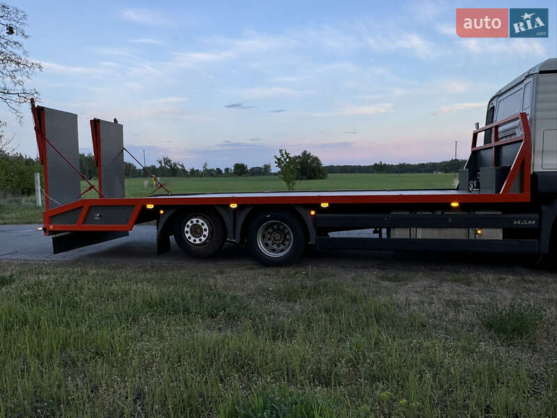 Платформа MAN TGA 2008 в Києві