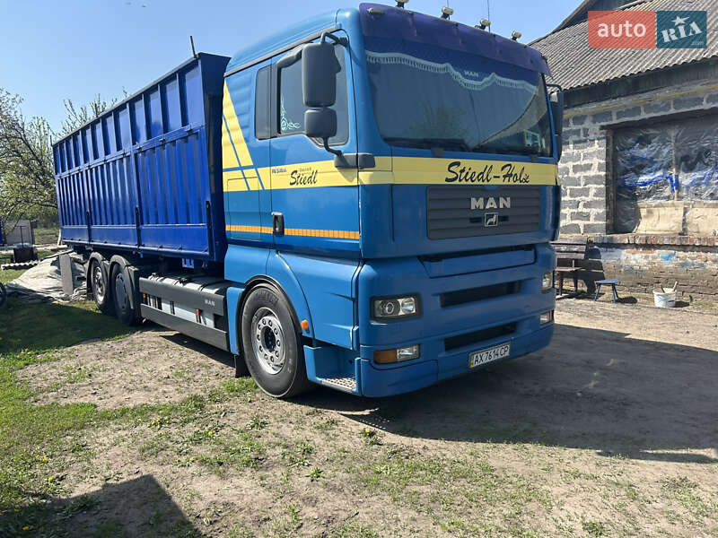 Контейнеровоз MAN TGA 2004 в Харькове
