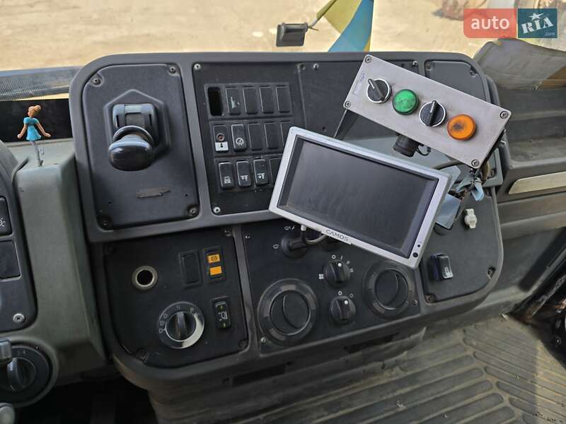Мусоровоз MAN TGA 2005 в Ровно