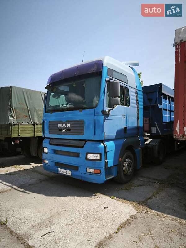 Тягач MAN TGA 2003 в 