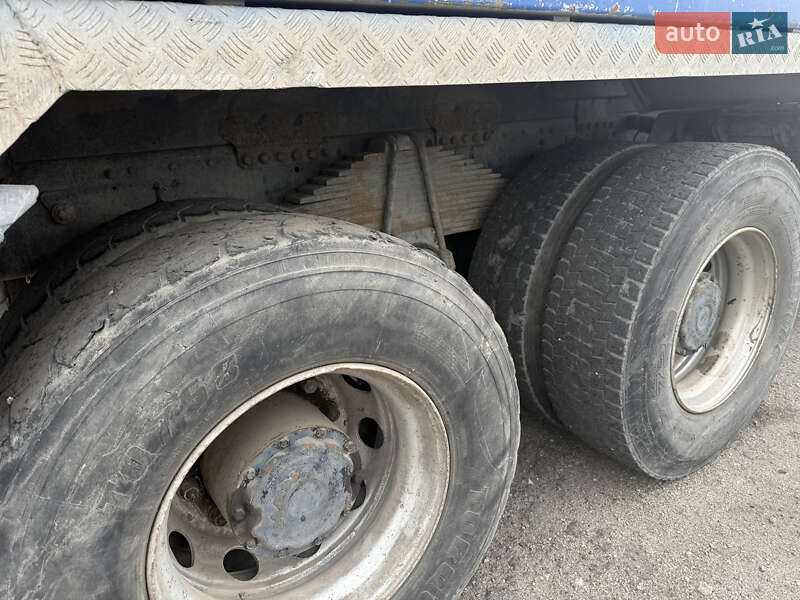 Самоскид MAN TGA 2006 в Дніпрі