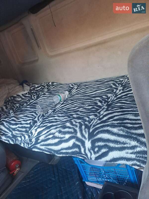 Контейнеровоз MAN TGA 2004 в Львове фото 14 Контейнеровоз MAN TGA 2004 в Львове