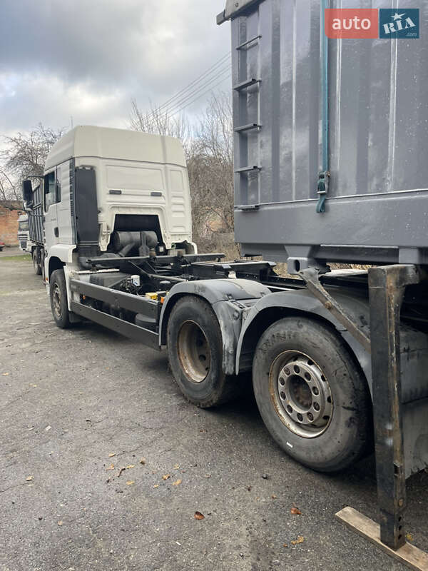 Контейнеровоз MAN TGA 2005 в Чигирине