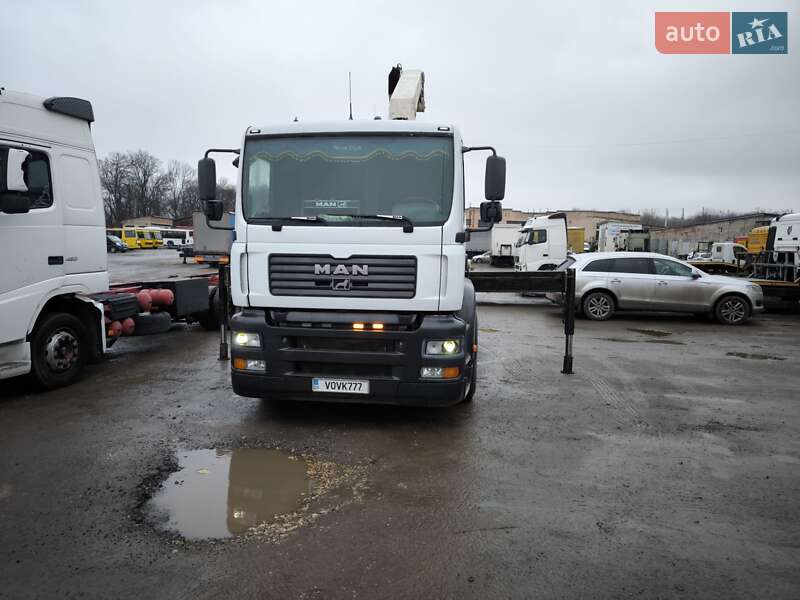 Евакуатор MAN TGA 2003 в Тернополі