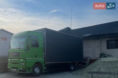 Грузовой фургон MAN TGA 2000 в Львове