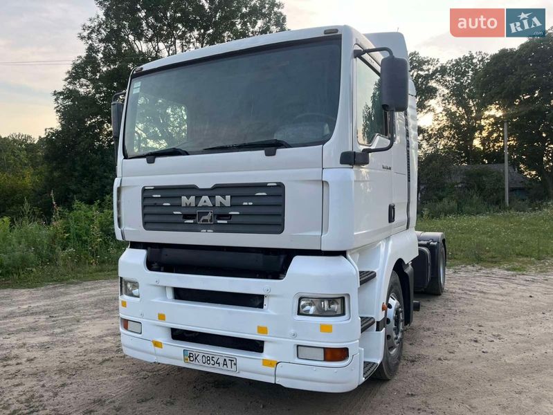 Тягач MAN TGA 2003 в Теофиполе