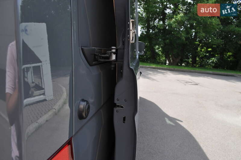 Вантажний фургон MAN TGE 2021 в Києві