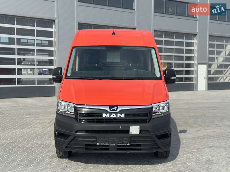 Вантажний фургон MAN TGE 2023 в Чернівцях