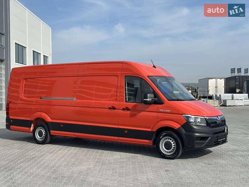 Вантажний фургон MAN TGE 2023 в Чернівцях