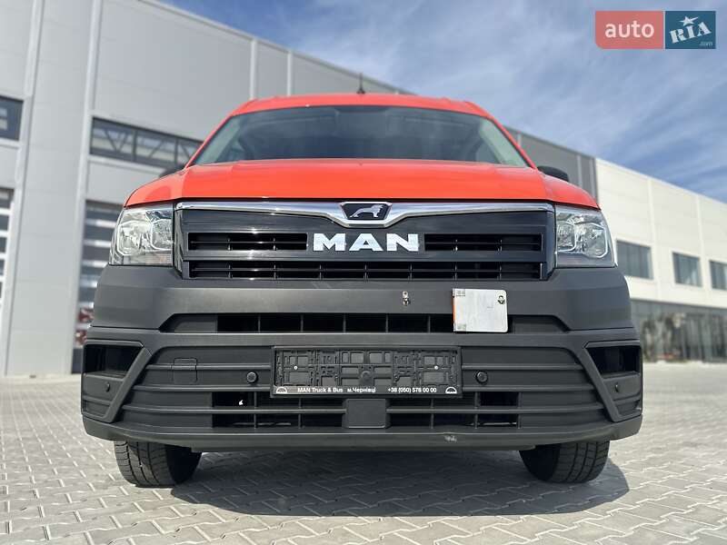 Вантажний фургон MAN TGE 2023 в Чернівцях