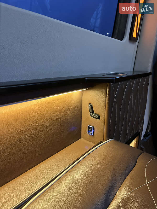 Микроавтобус MAN TGE 2018 в Днепре