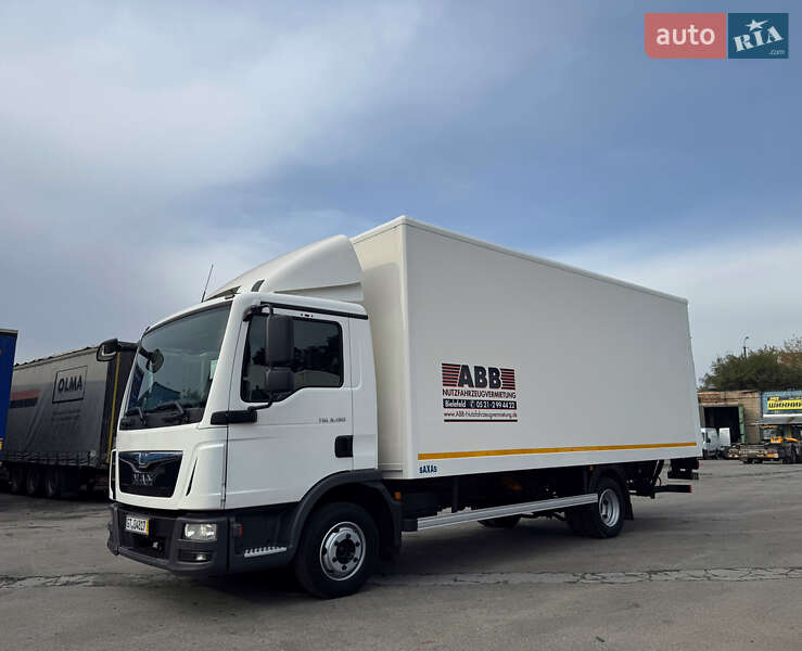 Грузовой фургон MAN TGL 2016 в Ровно