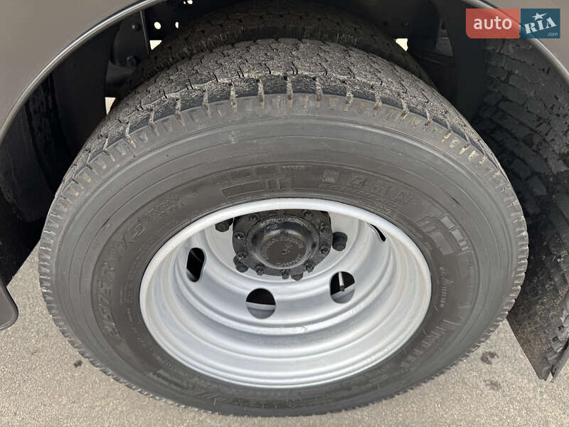 Грузовой фургон MAN TGL 2016 в Ровно