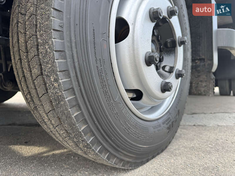 Грузовой фургон MAN TGL 2016 в Ровно