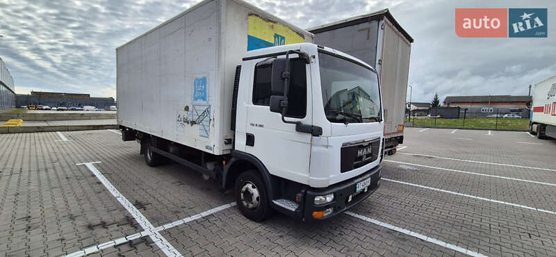 Вантажний фургон MAN TGL 2011 в Івано-Франківську фото Вантажний фургон MAN TGL 2011 в Івано-Франківську