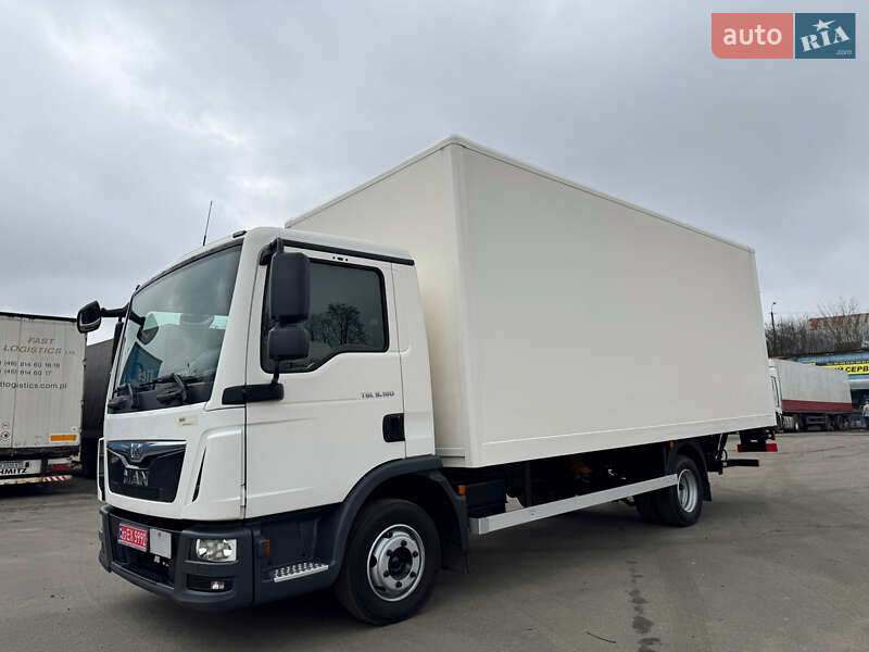 Грузовой фургон MAN TGL 2016 в Ровно