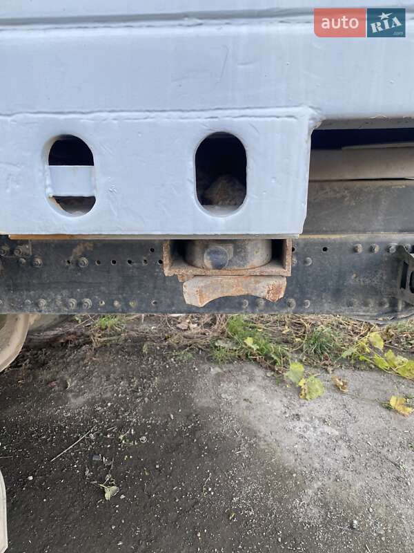 Контейнеровоз MAN TGL 2004 в Виннице