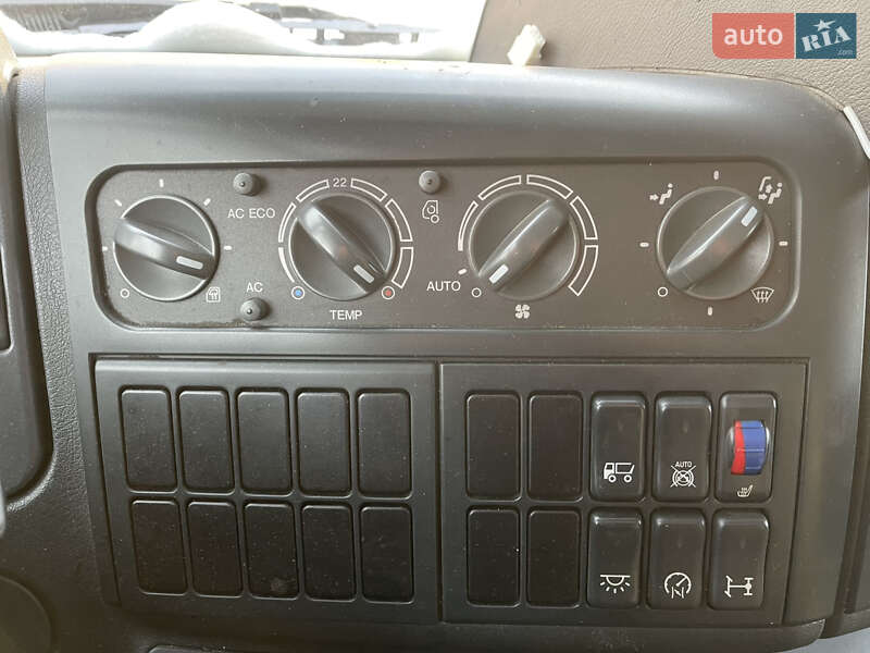 Вантажний фургон MAN TGL 2013 в Луцьку