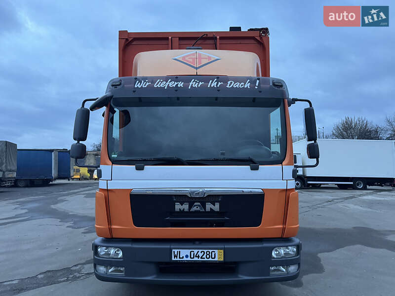 Грузовой фургон MAN TGL 2014 в Ровно