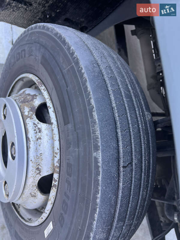 Вантажний фургон MAN TGL 2012 в Львові