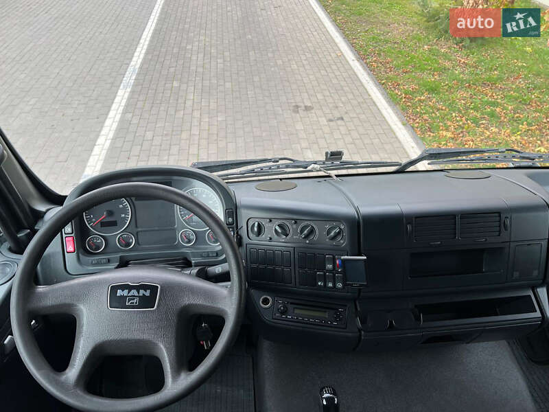 Грузовой фургон MAN TGL 2011 в Луцке