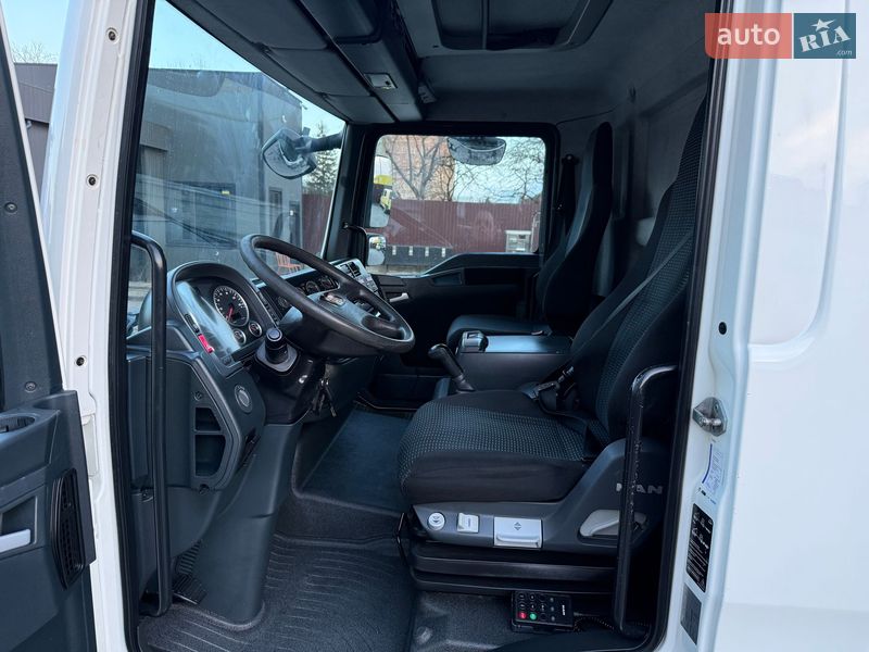 Рефрижератор MAN TGL 2011 в Бучаче