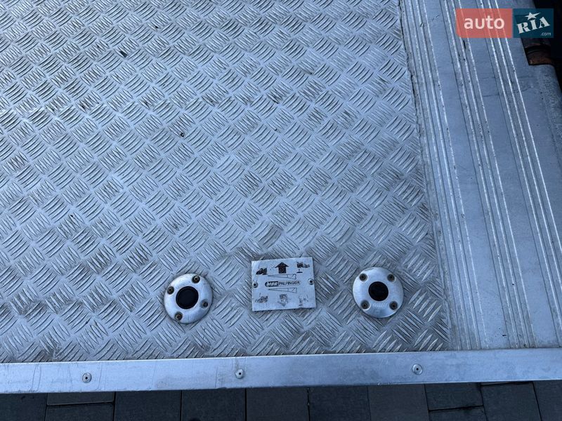 Рефрижератор MAN TGL 2011 в Бучаче