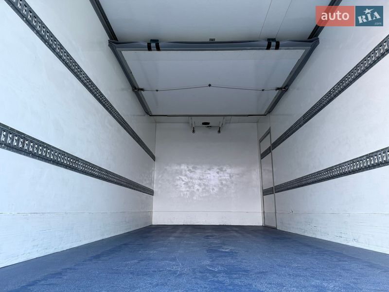 Рефрижератор MAN TGL 2011 в Бучаче