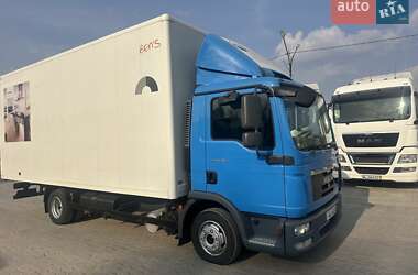 Вантажний фургон MAN TGL 2011 в Калуші