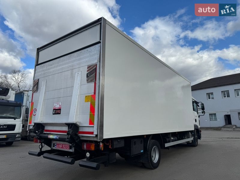 Грузовой фургон MAN TGL 2020 в Ровно