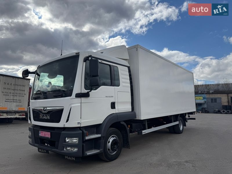 Грузовой фургон MAN TGL 2020 в Ровно