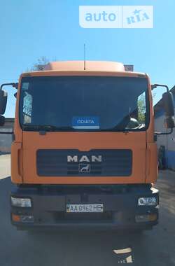 Вантажний фургон MAN TGM 2006 в Києві