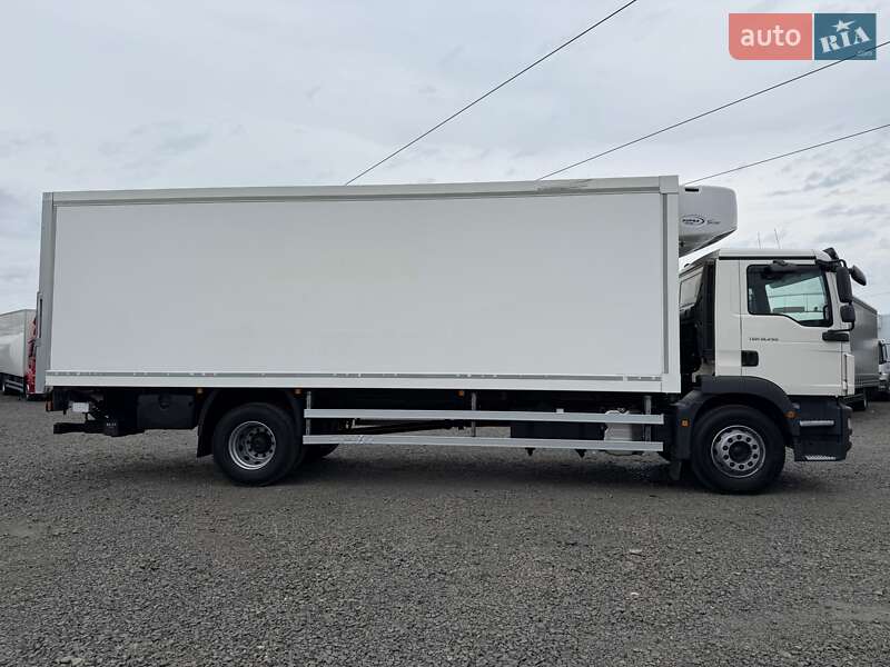 Вантажний фургон MAN TGM 2015 в Луцьку