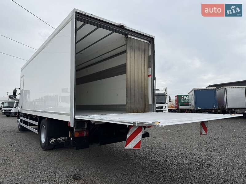 Вантажний фургон MAN TGM 2015 в Луцьку