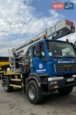 Автовышка MAN TGM 2007 в Житомире