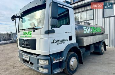 Цистерна MAN TGM 2012 в Оратове