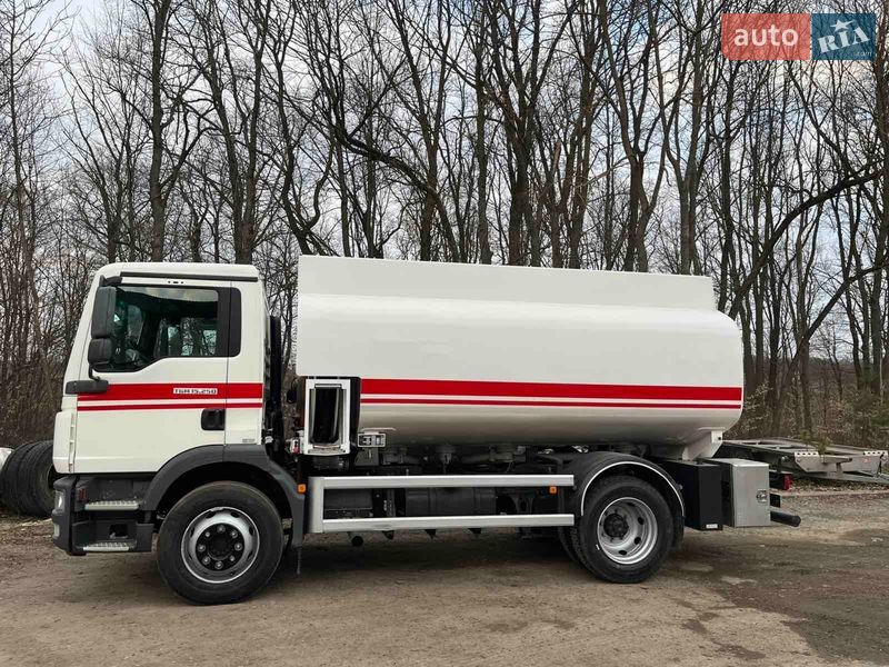 Бензовоз MAN TGM 2012 в Тернополе