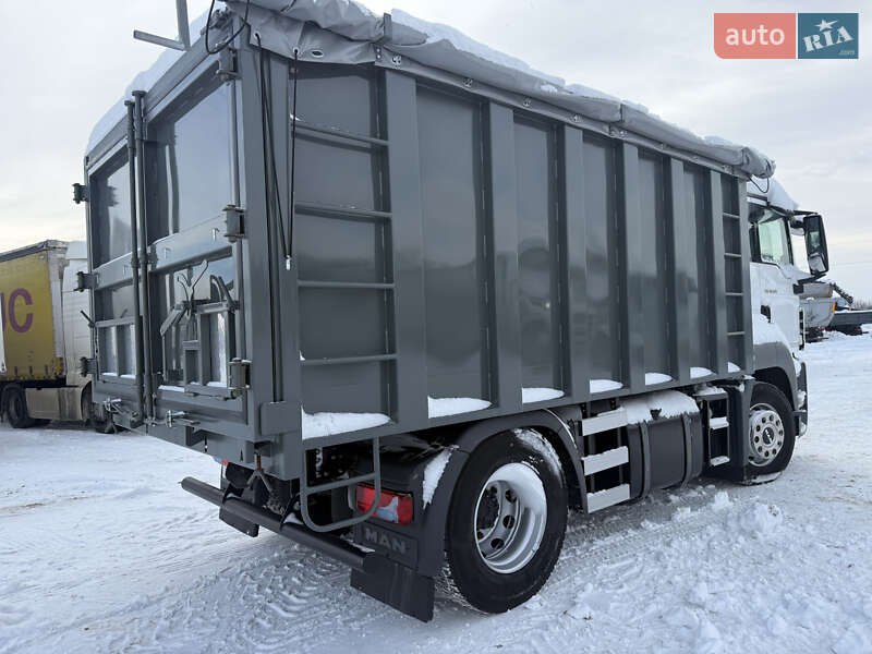 Самосвал MAN TGS 2012 в Тернополе