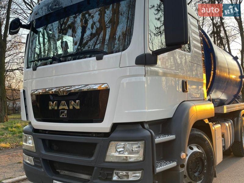 Машина  асенізатор (вакуумна) MAN TGS 2012 в Чернівцях