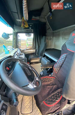Тягач MAN TGX 18.440 2011 в 