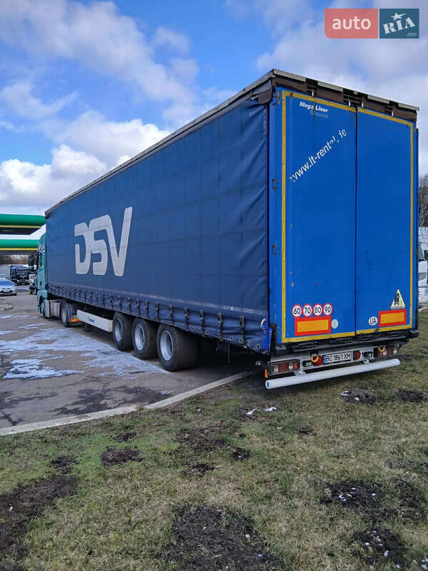 Тентований MAN TGX 18.440 2013 в Шептицькому